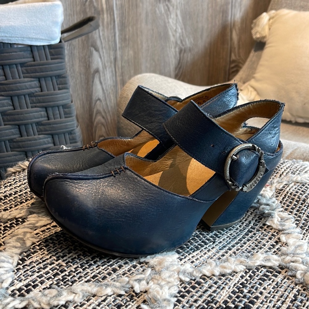John Fluevog Leader Platform MaryJanes